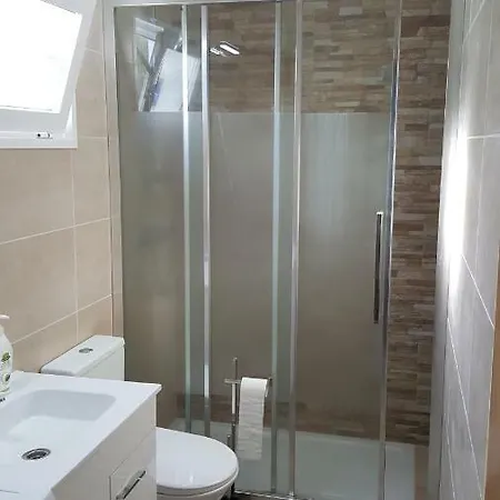 Cardoso Ii. A 5 Minuto A Pé Da Do Peneco *